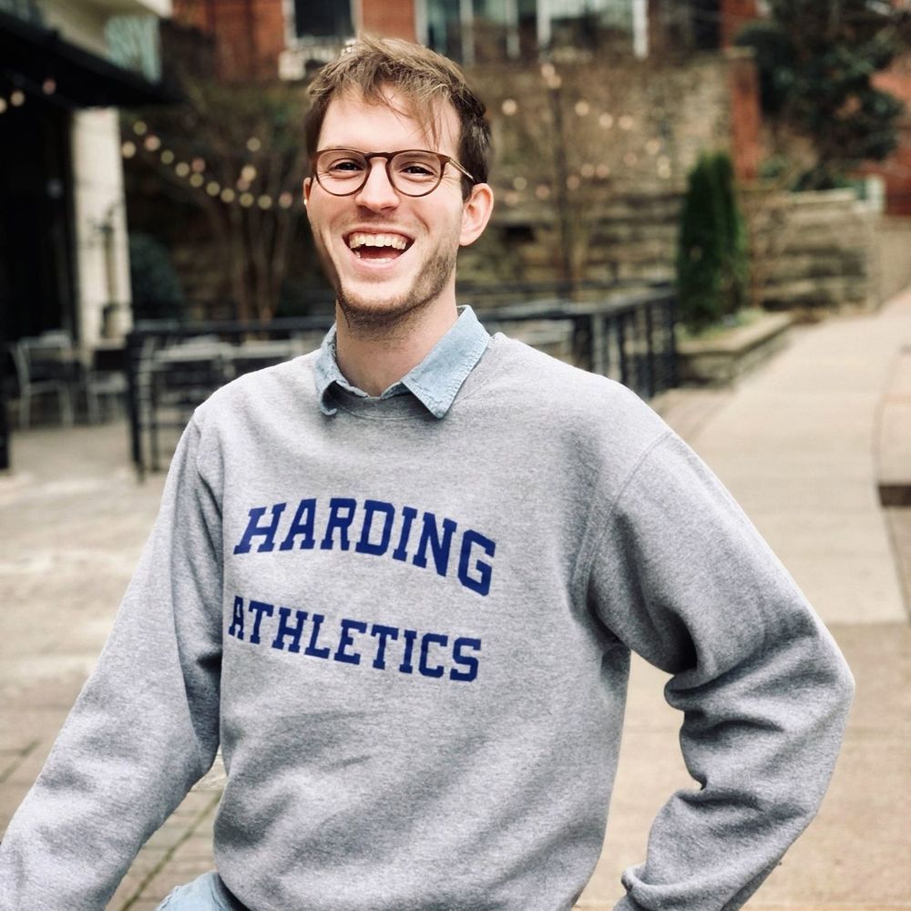 Meet your Posher, Logan